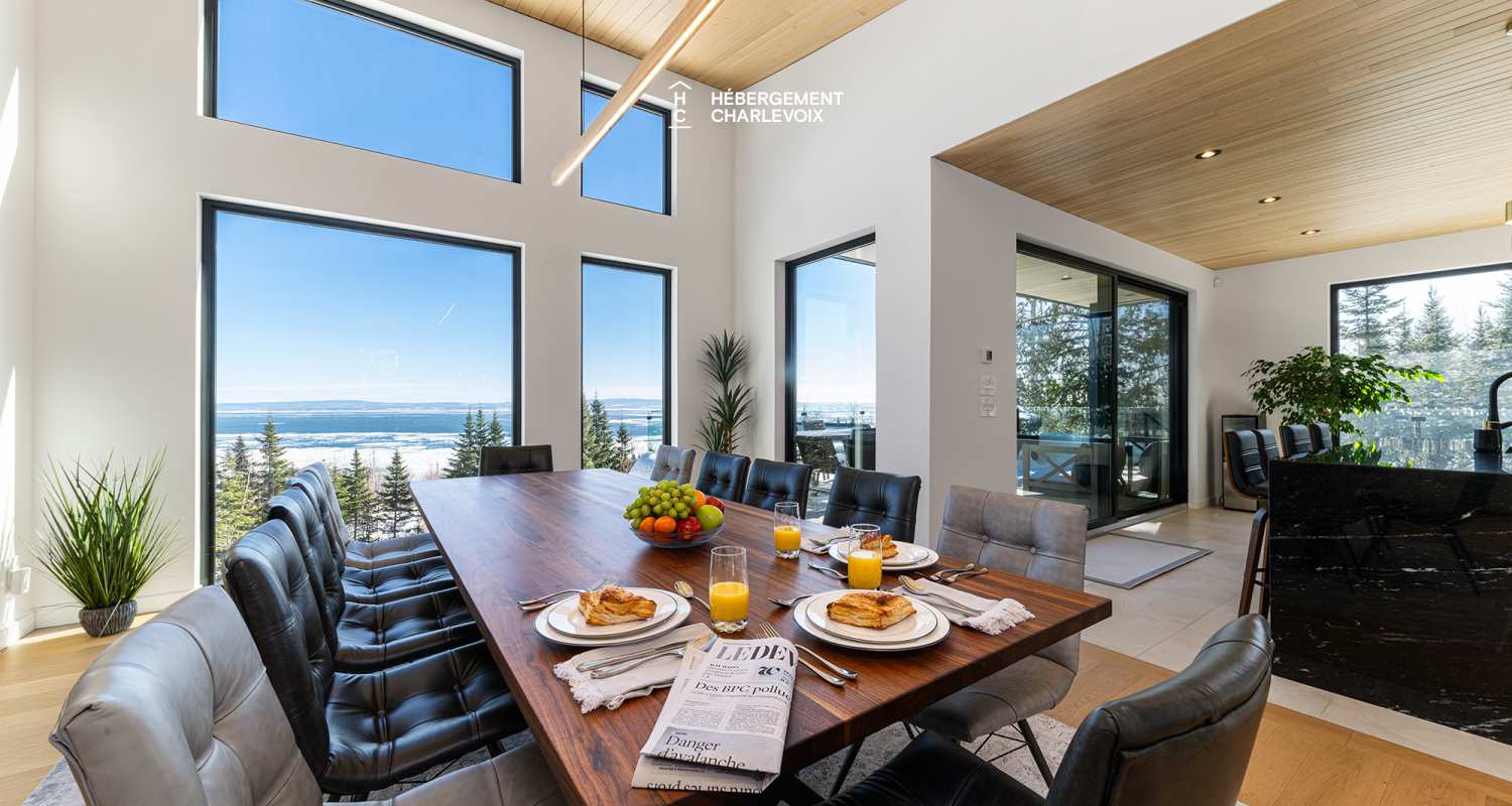 ALT-49 - Villa contemporaine offrant les splendeurs du St-Laurent!